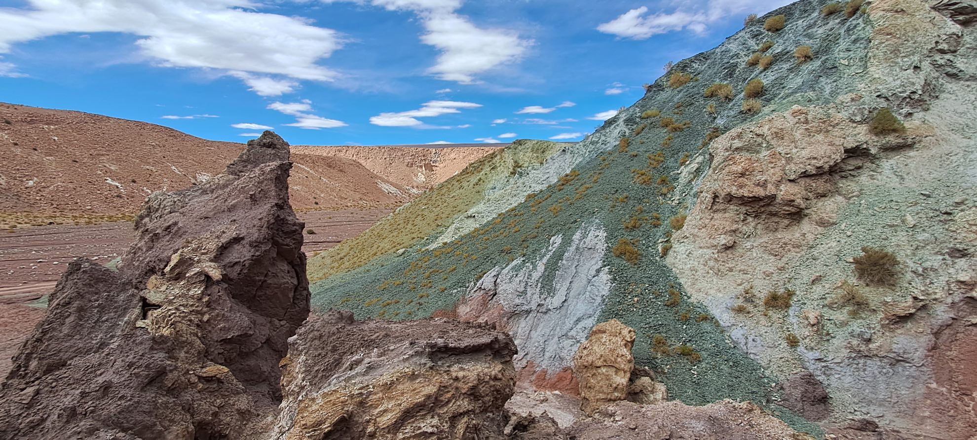 vista de rocas del valle